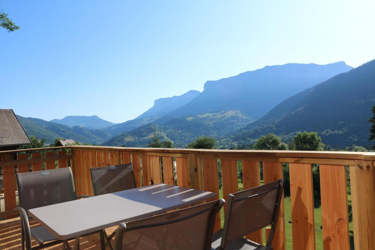 Вилла Le Frenola Saint-Pierre-d'Entremont  Экстерьер фото