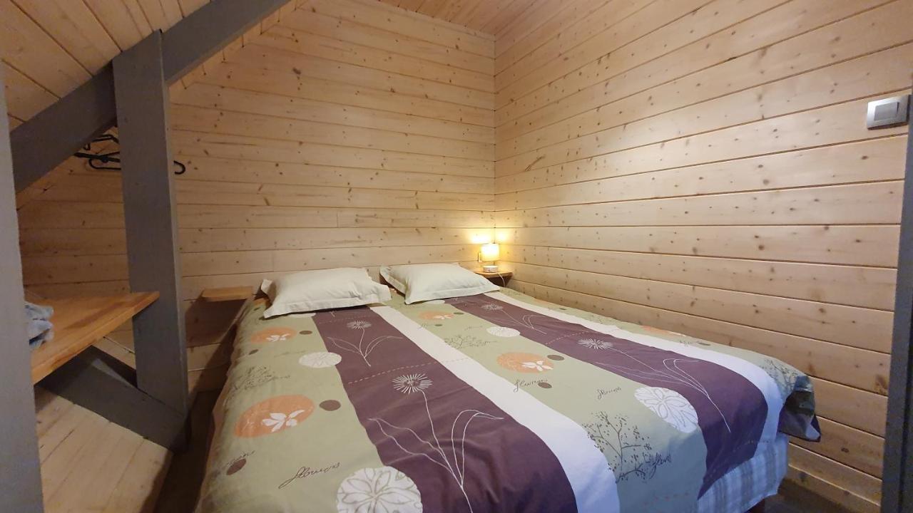 Вилла Le Frenola Saint-Pierre-d'Entremont  Экстерьер фото